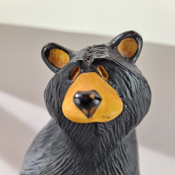 Bearfoots Bear “Handy” Business Card Holder Figurine by Jeff Flemming - Picture 12 of 12